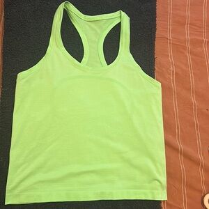 Lululemon swiftly race length